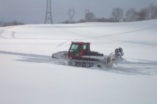 Le traçage des pistes.