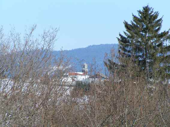 Neige et étang à Frasne (Doubs)