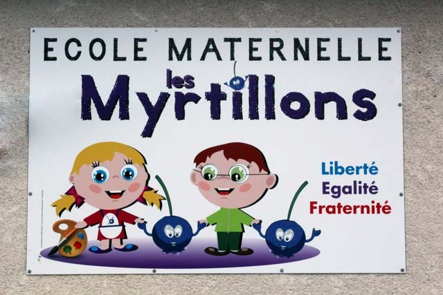 March� de No�l de l'�cole Les Myrtillons
